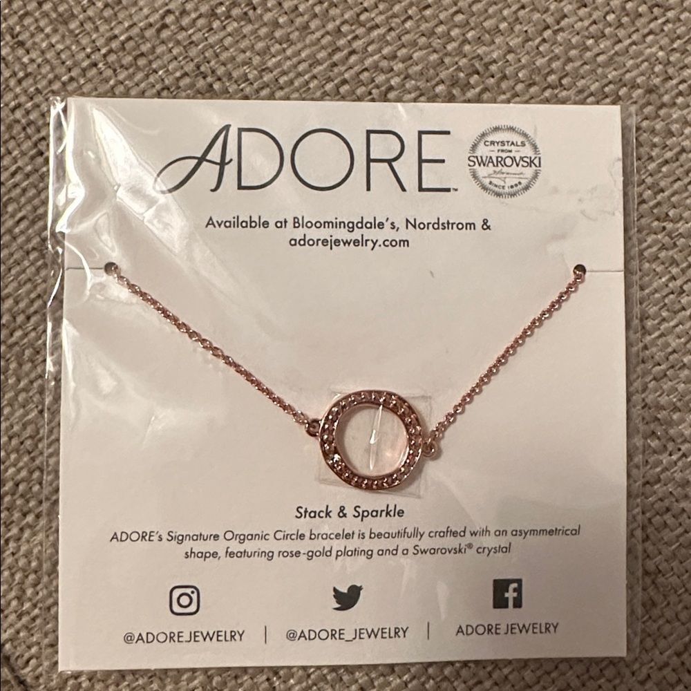 NWT Adore organic Circle Rose Gold bracelet with Swarovski Crystal